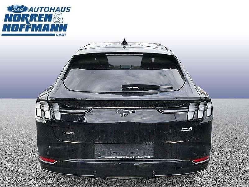 Gebraucht Ford Mustang Mach-E 258 kW (351 PS) 2023 Black metallic SUV