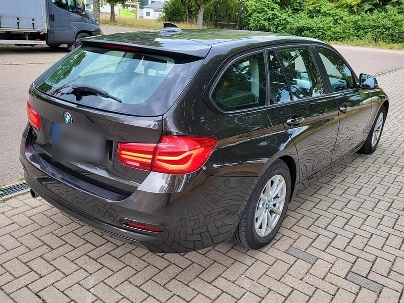 Gebraucht BMW 316 120 PS (88 kW) 2016 Braun Kombi