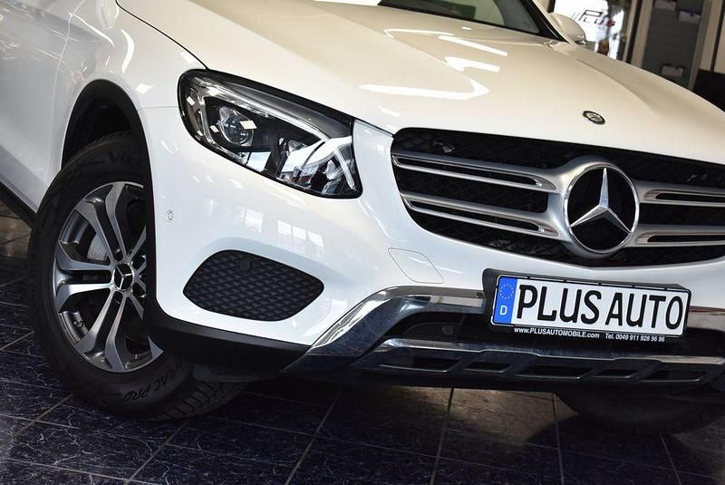 Gebraucht Mercedes GLC220 170 PS (125 kW) 2016 Polarweiss SUV