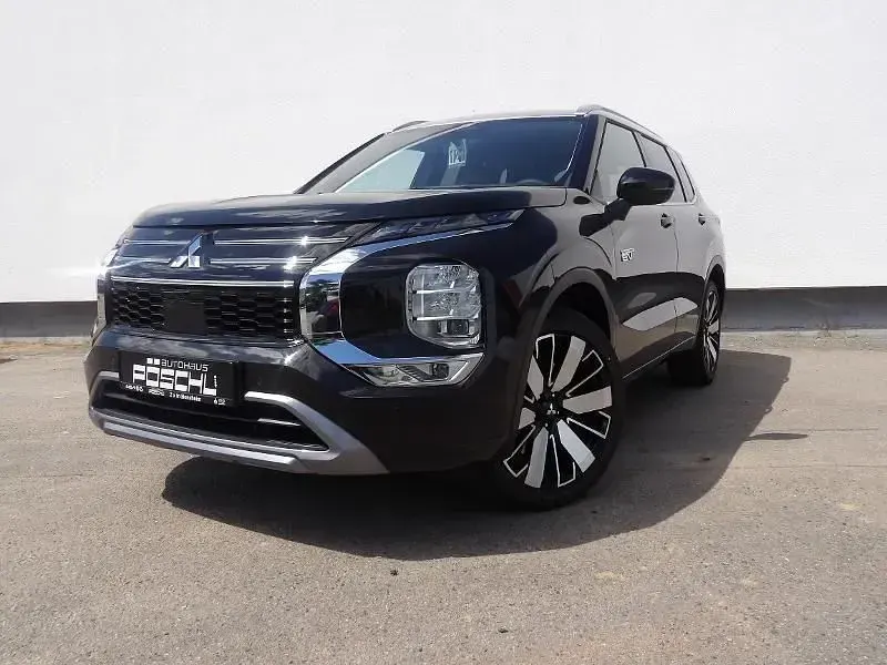 Gebraucht Mitsubishi Outlander P-HEV Top 306 PS (225 kW) 2025 Schwarz SUV