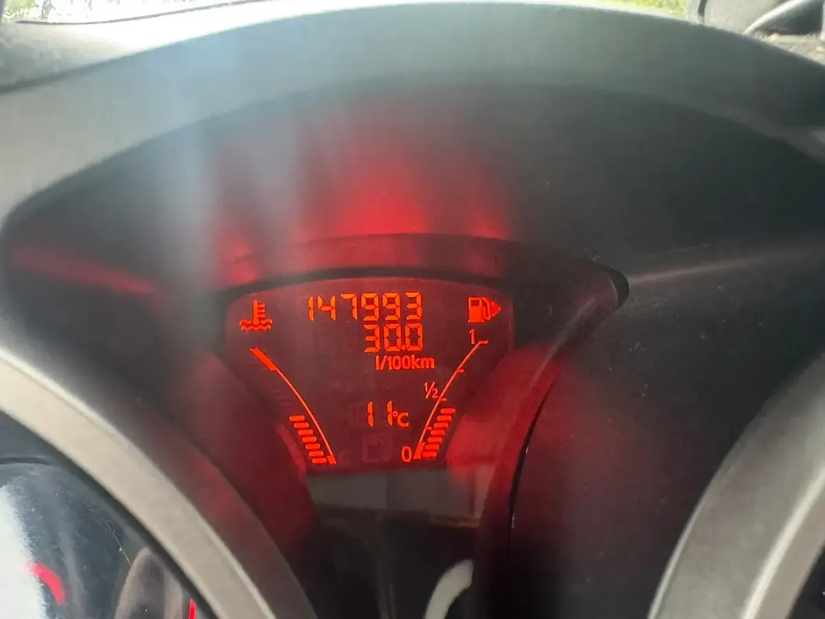 Gebraucht Nissan Juke Tekna 110 PS (80 kW) 2012 Weiß SUV