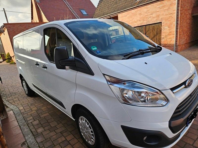 Gebraucht Ford Transit Custom 125 PS (91 kW) 2014 Weiß Van / Kleinbus