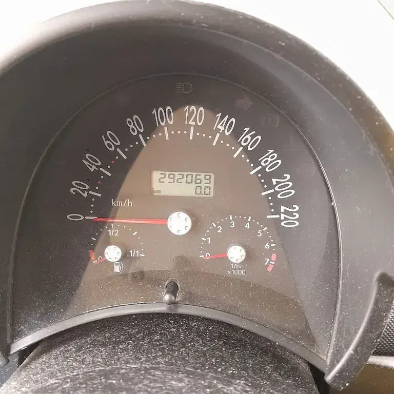 Gebraucht VW Beetle 102 PS (75 kW) 2001 Gelb Kleinwagen