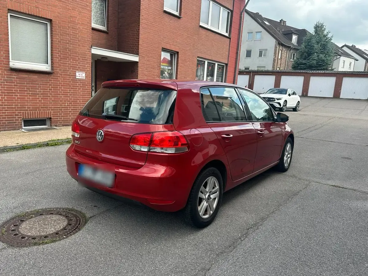 Gebraucht VW Golf VI 2010 Rot Kleinwagen