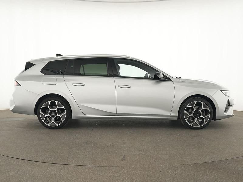 Gebraucht Opel Astra 131 PS (96 kW) 2024 Grau typ Kombi