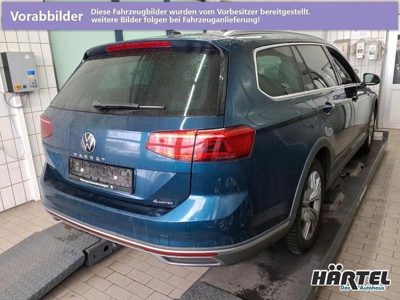 Gebraucht VW Passat Alltrack 200 PS (147 kW) 2022 Aquamarinblau (blue), metallic Kombi