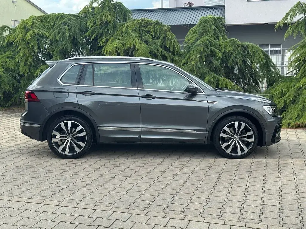 Gebraucht VW Tiguan R-line 190 PS (139 kW) 2020 Grau SUV