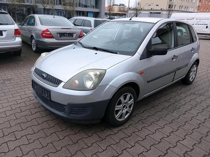 Gebraucht Ford Fiesta 75 PS (55 kW) 2006 Grau Kleinwagen