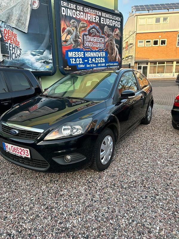 Gebraucht Ford Focus 101 PS (74 kW) 2009 Schwarz Limousine