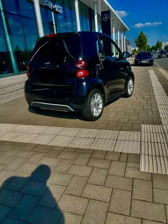 Gebraucht Smart ForTwo Coupé Passion 84 PS (61 kW) 2012 Schwarz Coupé