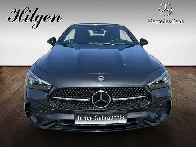 Gebraucht Mercedes CLE300 Premium 258 PS (189 kW) 2025 Grau Cabrio