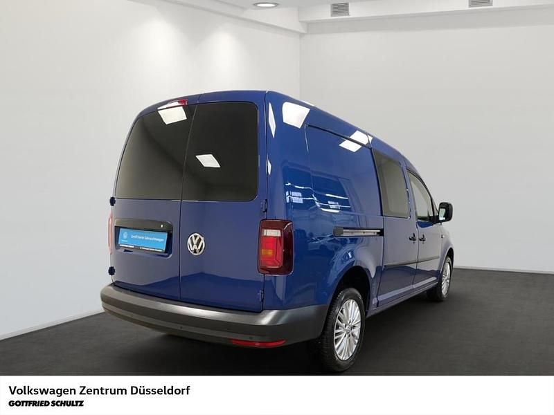 Second-hand VW Caddy Maxi 110 CP (80 kW) 2018 Albastru Monovolum