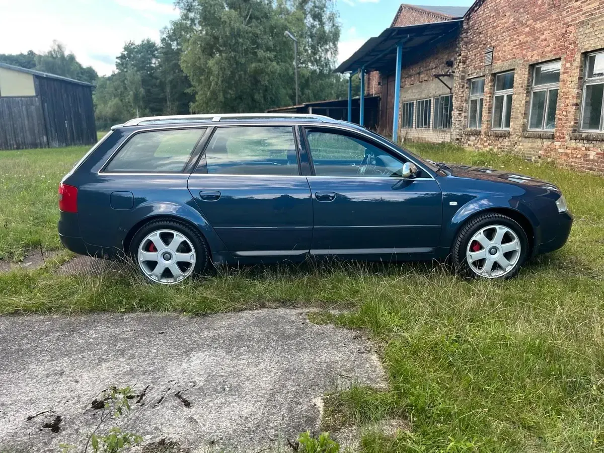 Gebraucht Audi S6 340 PS (250 kW) 2001 Blau Kombi
