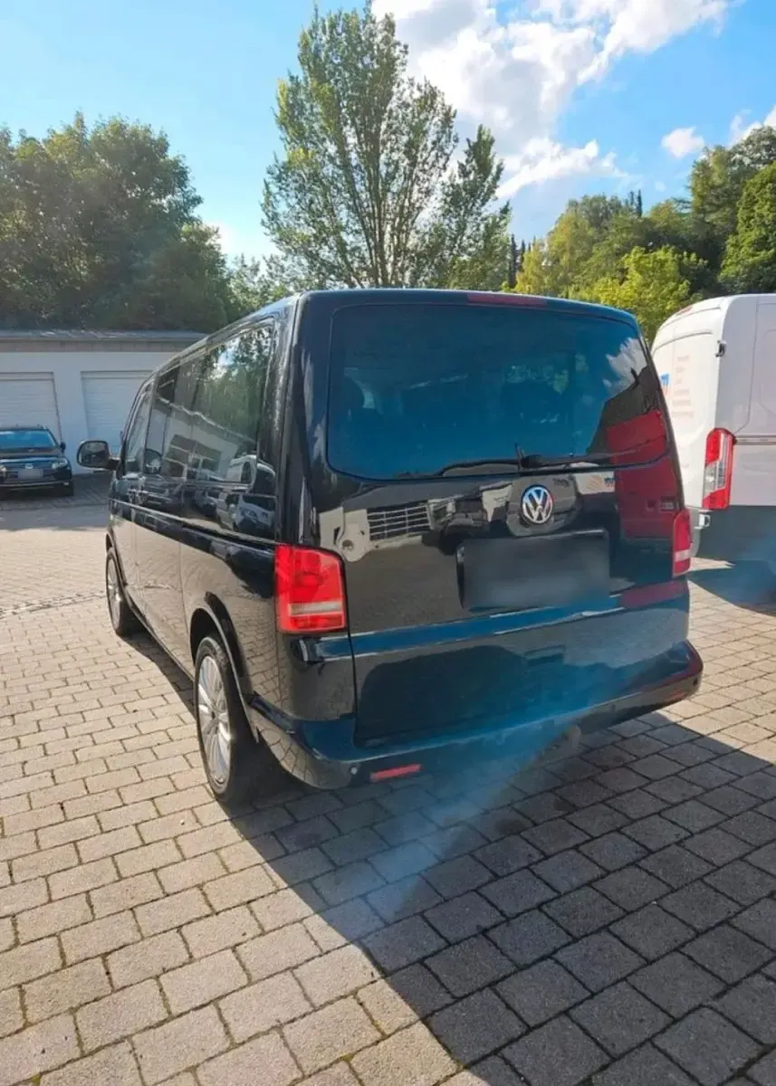 Gebraucht VW Caravelle 140 PS (102 kW) 2010 Schwarz Van