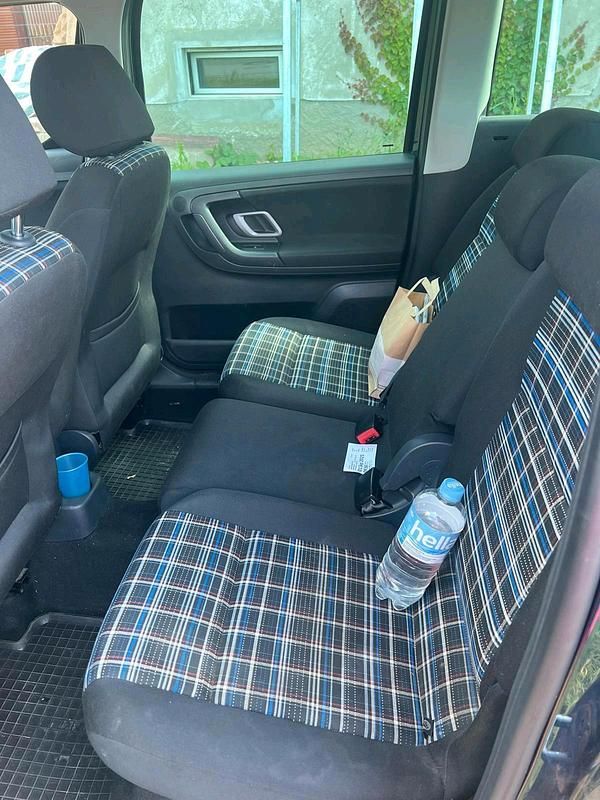 Gebraucht Skoda Roomster 77 PS (56 kW) 2012 Grün Van / Kleinbus