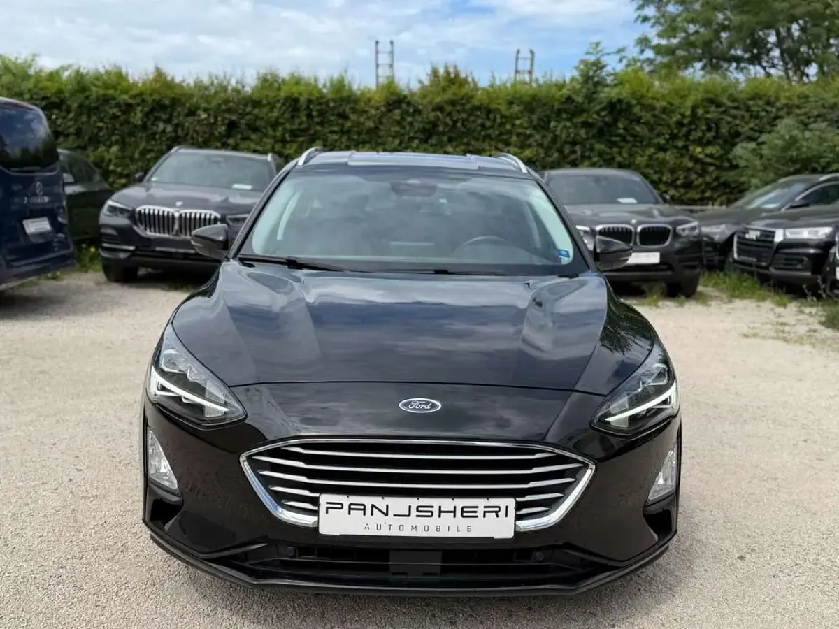 Gebraucht Ford Focus Cool & Connect 150 PS (110 kW) 2020 Obsidianschwarz metallic Kombi