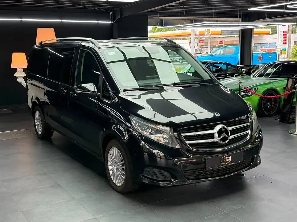Gebraucht Mercedes V250 Edition 190 PS (139 kW) 2017 Schwarz Van / Kleinbus