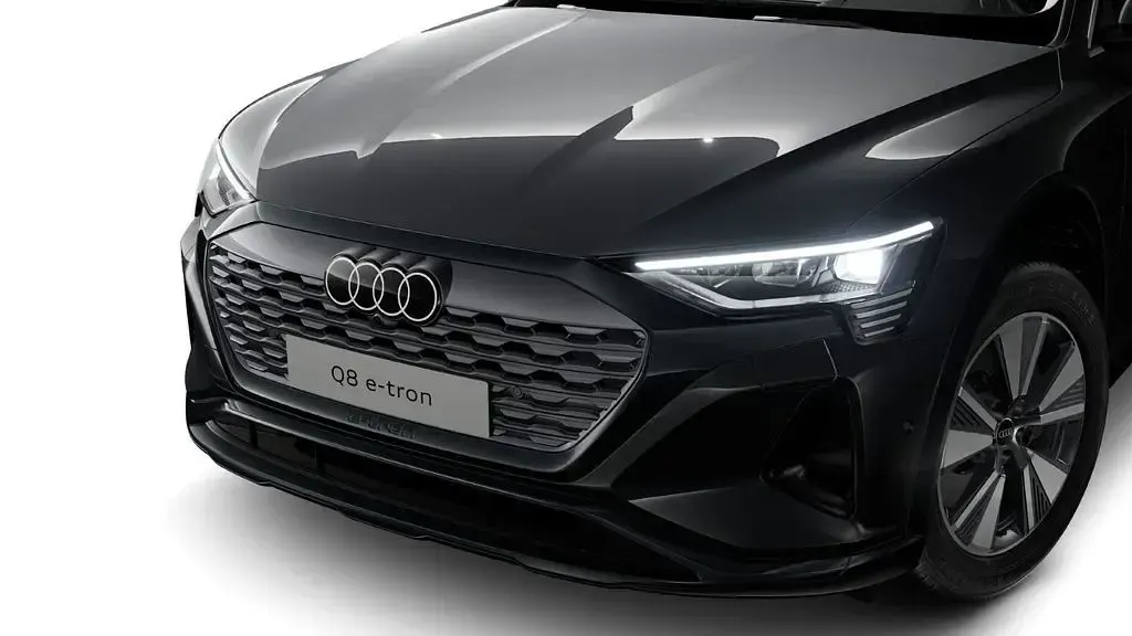 Gebraucht Audi Q8 e-tron Advanced Plus 300 kW (408 PS) 2023 Magnetgrau SUV