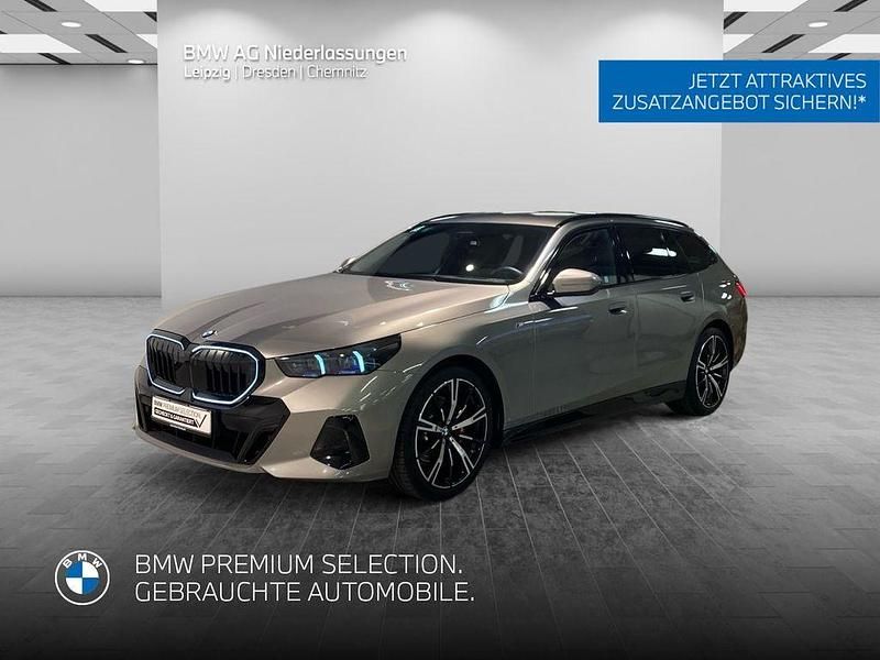 Grau Gebraucht 2025 BMW 520 Comfort Edition Kombi | 54.901 € (Etwas zu teuer) - Bild 1/4
