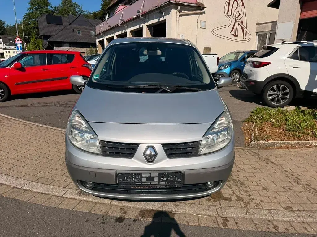 Gebraucht Renault Scénic II 113 PS (83 kW) 2004 Grau Van / Kleinbus