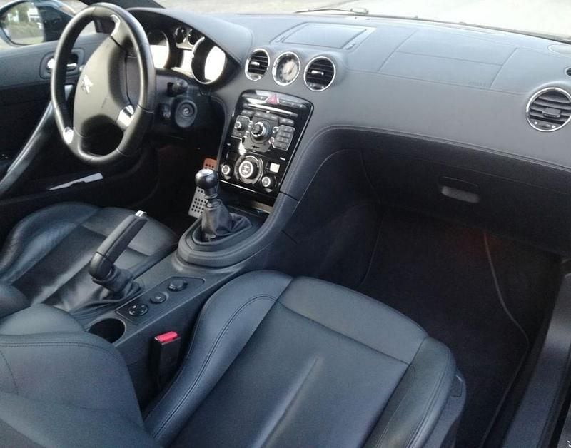 Gebraucht Peugeot RCZ 156 PS (114 kW) 2012 Schwarz Coupé