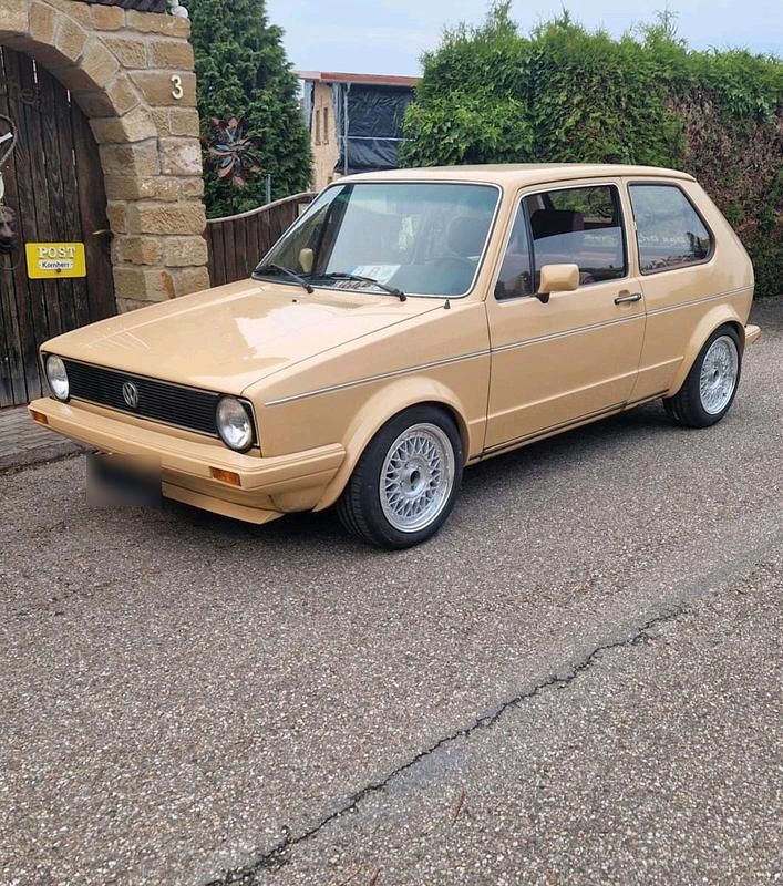 Gebraucht VW Golf I 70 PS (51 kW) 1983 Beige Kleinwagen