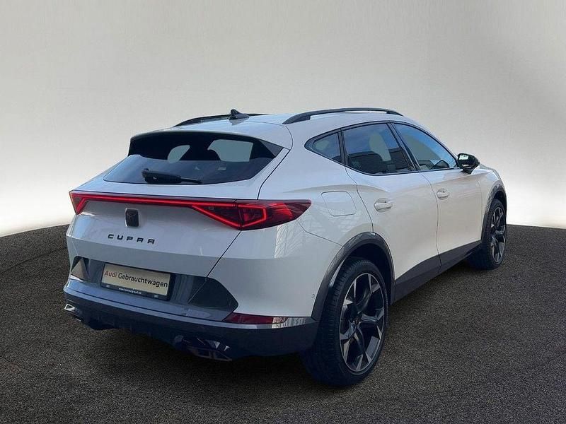 Second-hand Cupra Formentor VZ 245 CP (180 kW) 2023 Alb SUV