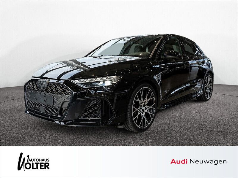 Schwarz Gebraucht 2022 Audi RS3 Sportback Ambiente Kleinwagen | 88.788 € - Bild 1/4