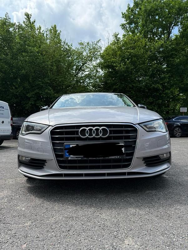Gebraucht Audi A3 150 PS (110 kW) 2015 Silber Limousine