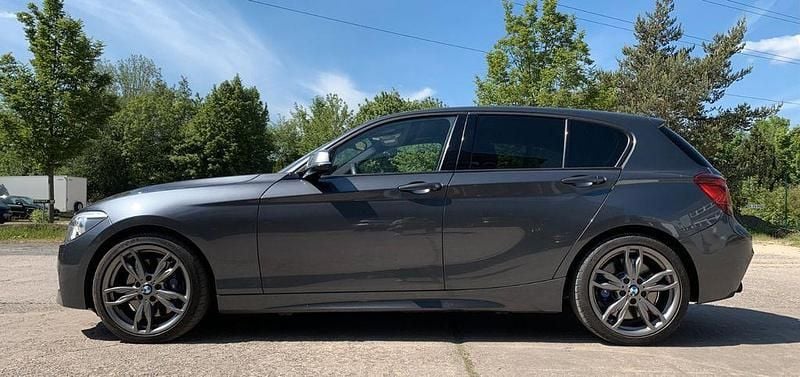 Gebraucht BMW M135 Sport Line 320 PS (235 kW) 2014 Grau Kleinwagen