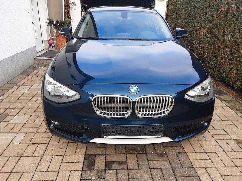 Gebraucht 2011 BMW 118 Sport Line Kleinwagen | 9.000 € (Fairer Preis) - Bild 1/4