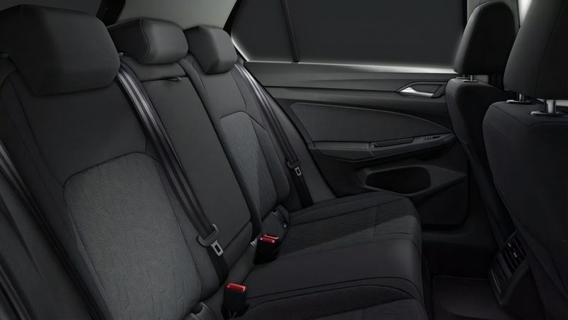 Gebraucht VW Golf VIII Move 150 PS (110 kW) 2024 Schwarz Limousine