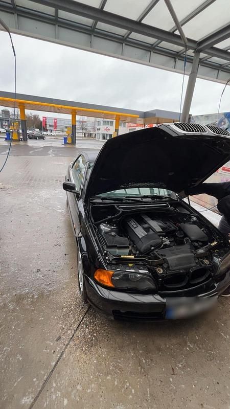 Gebraucht BMW 325 Cabriolet 192 PS (141 kW) 2001 Schwarz Cabrio