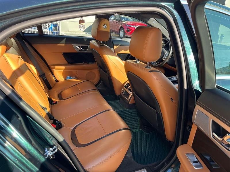 Gebraucht Jaguar XF S 275 PS (202 kW) 2015 Grün Limousine