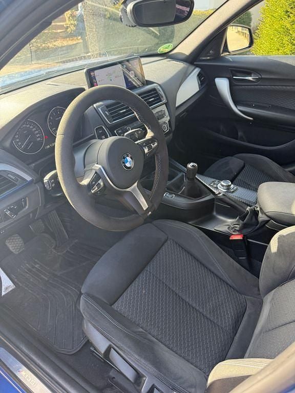 Gebraucht BMW M135 Performance 326 PS (239 kW) 2016 Blau Kleinwagen