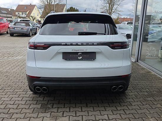 Gebraucht Porsche Cayenne Turbo 441 PS (324 kW) 2018 Weiß SUV