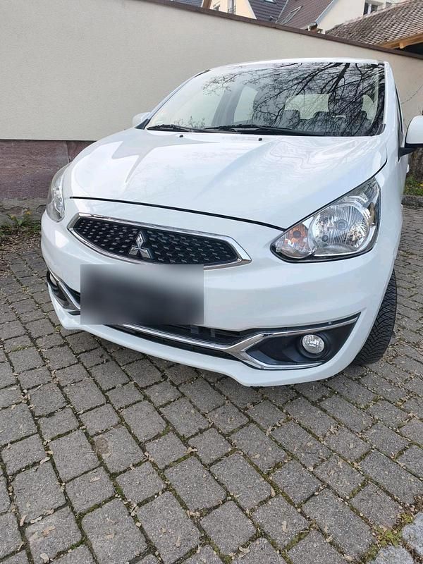 Gebraucht Mitsubishi Space Star 71 PS (52 kW) 2017 Weiß Kleinwagen