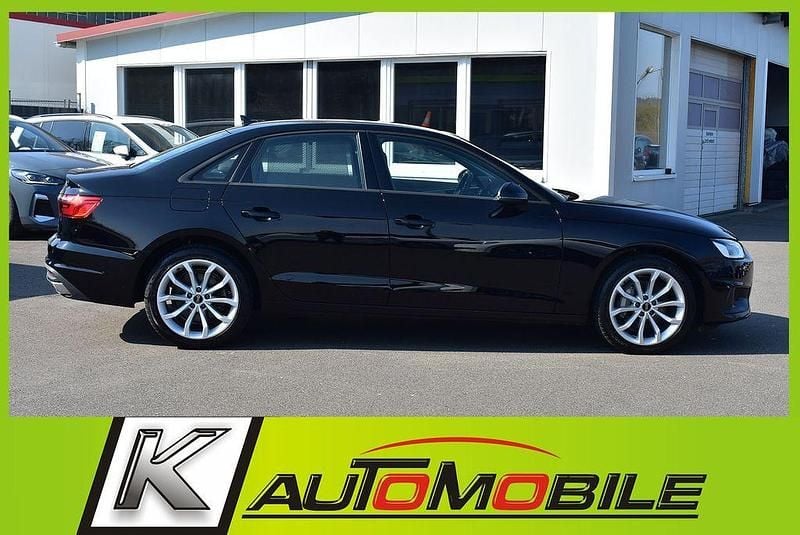 Gebraucht Audi A4 204 PS (150 kW) 2023 Schwarz Limousine