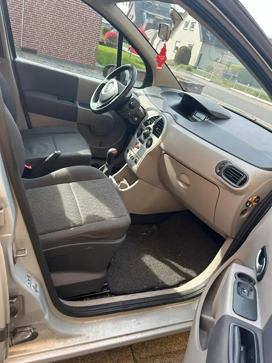 Second-hand Renault Modus 75 CP (55 kW) 2005 Gri Monovolum