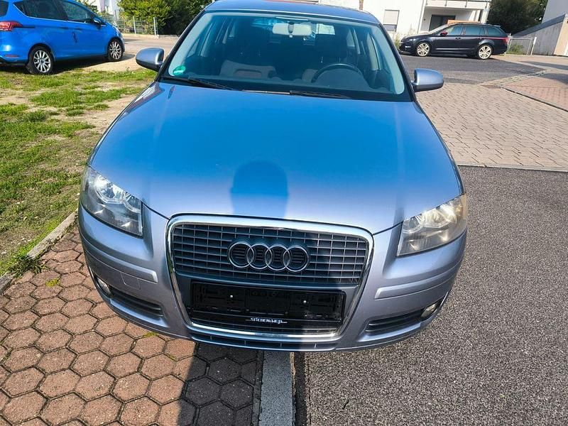 Grau Gebraucht 2006 Audi A3 Sportback S-Line Limousine | 1.799 € (Superpreis) - Bild 1/2
