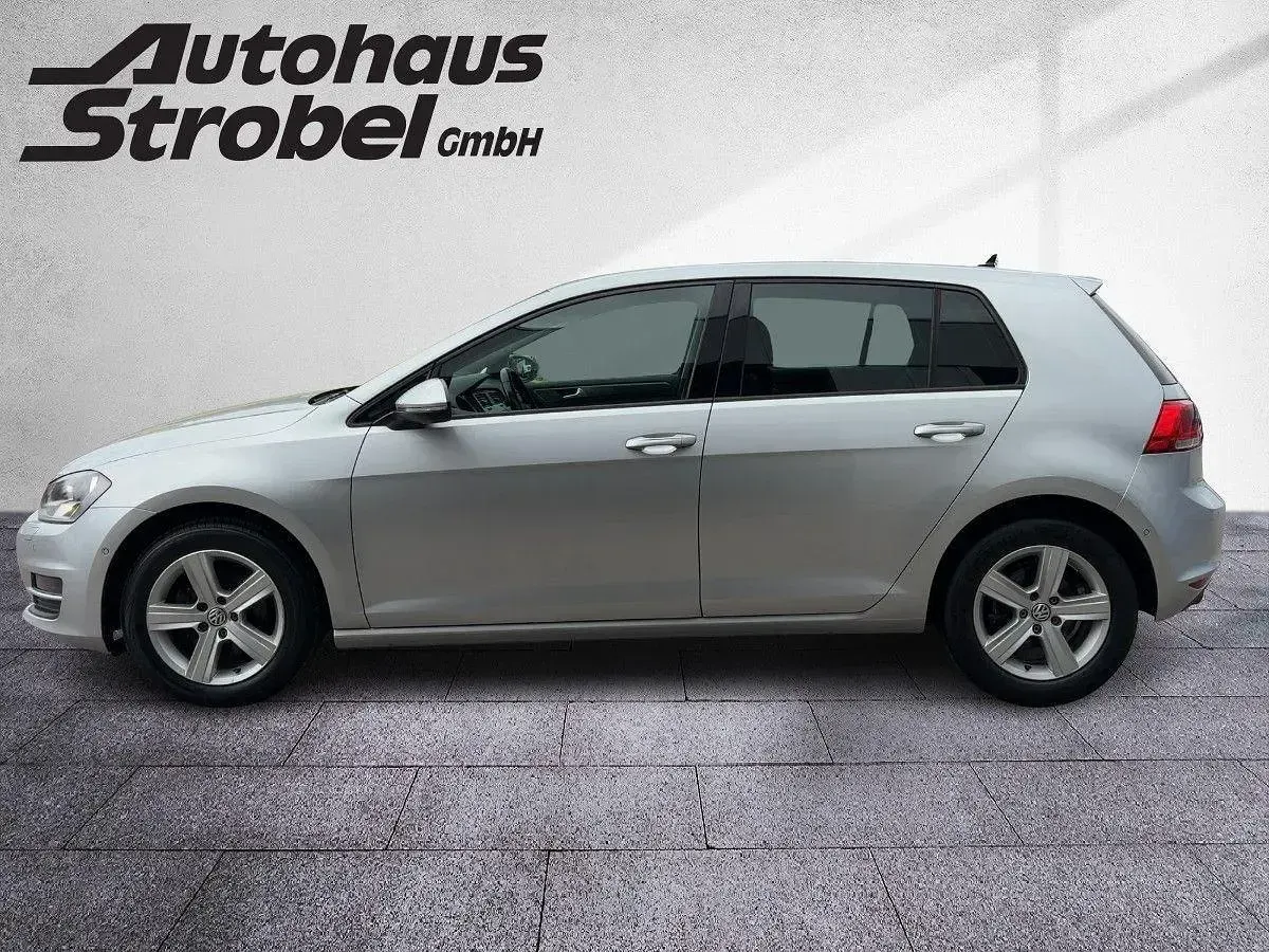 Gebraucht VW Golf VII Comfortline 122 PS (89 kW) 2013 Reflexsilber metallic (metallic) Limousine
