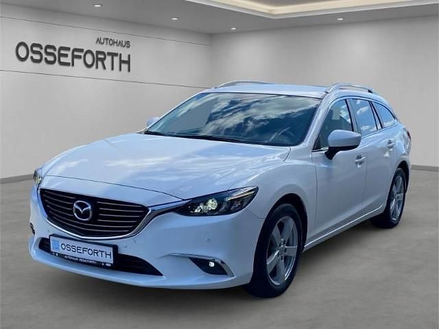 Weiss Gebraucht 2018 Mazda 6 Exclusive-Line Kombi | 18.590 € (Guter Preis) - Bild 1/4