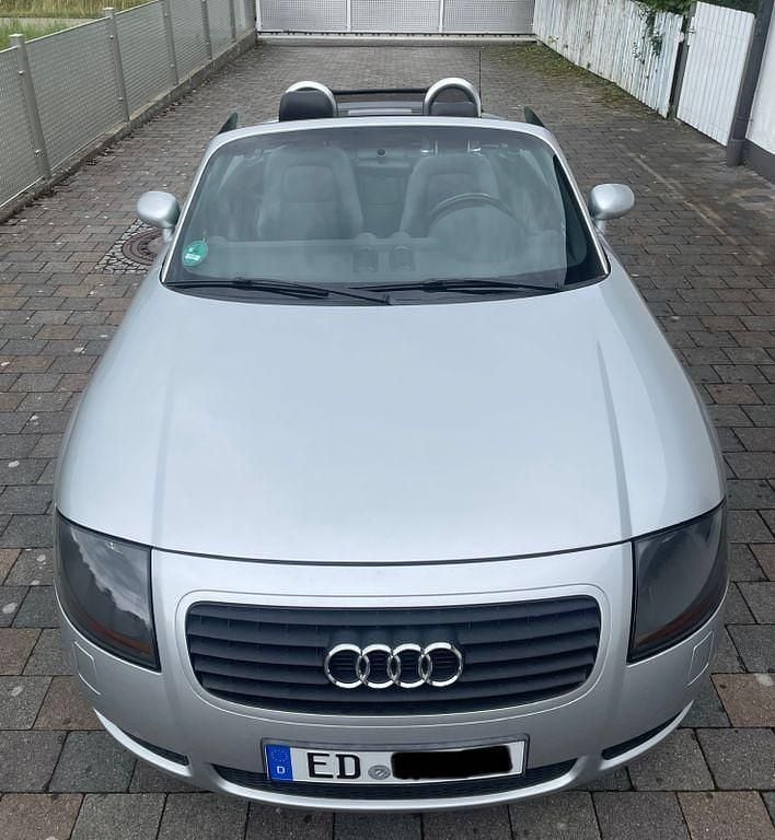 Silber Gebraucht 2000 Audi TT Roadster Sport Cabrio | 5.500 € (Guter Preis) - Bild 1/4