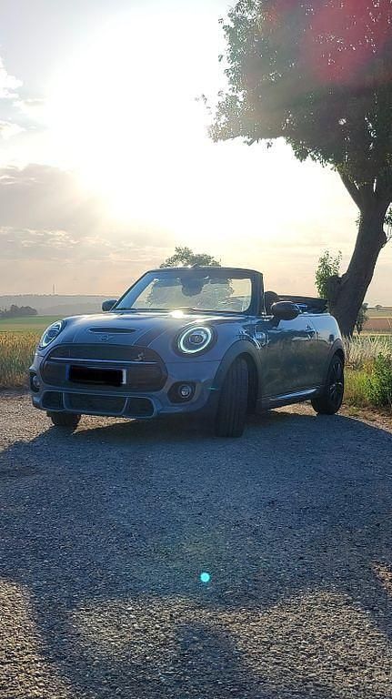 Gebraucht Mini Cooper S 192 PS (141 kW) 2019 Grau Kleinwagen