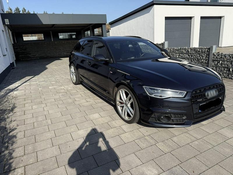 Gebraucht Audi A6 Comfort 272 PS (200 kW) 2018 Blau Kombi