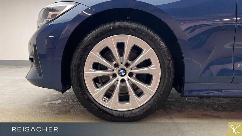 Gebraucht BMW 320 Advantage 190 PS (139 kW) 2021 Blau Limousine