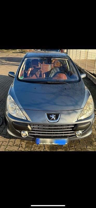 Gebraucht Peugeot 207 119 PS (87 kW) 2006 Grau Kleinwagen