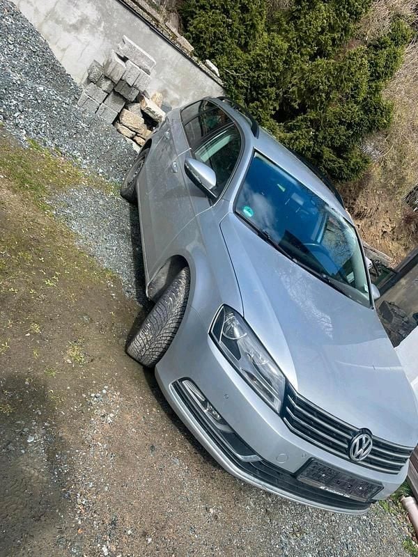Gebraucht VW Passat 140 PS (102 kW) 2014 Silber Kombi