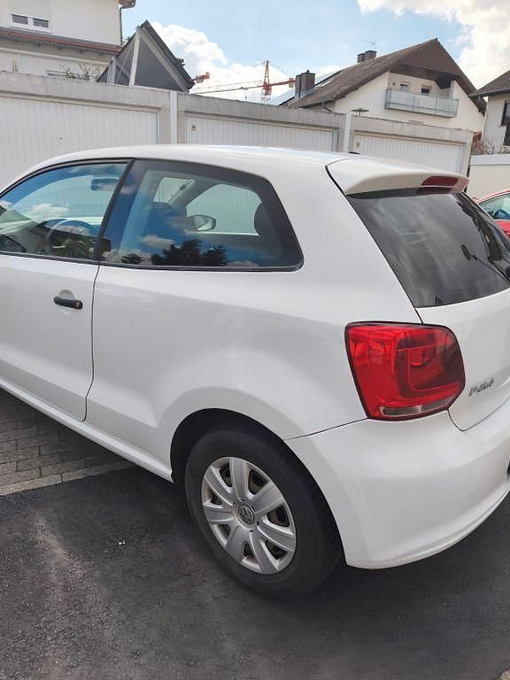 Gebraucht VW Polo Trendline 60 PS (44 kW) 2012 Weiß Kleinwagen