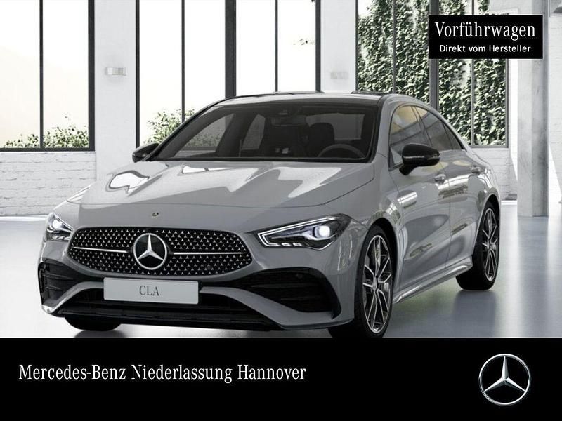 Manufaktur alpingrau Gebraucht 2025 Mercedes CLA220 AMG Limousine | 45.900 € - Bild 1/4